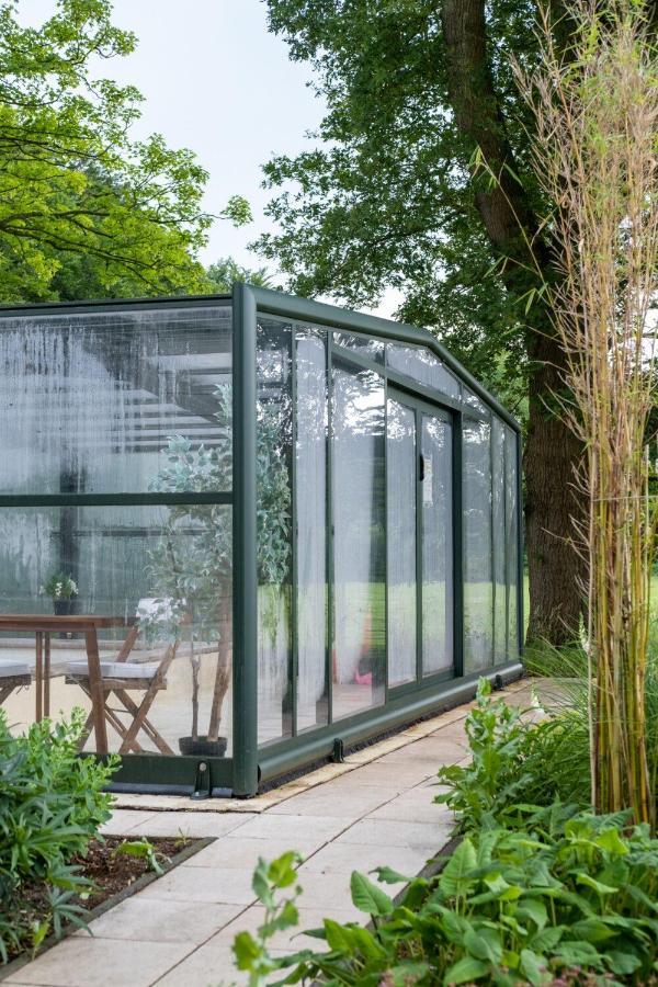 Het Findament Tiny House Villa *